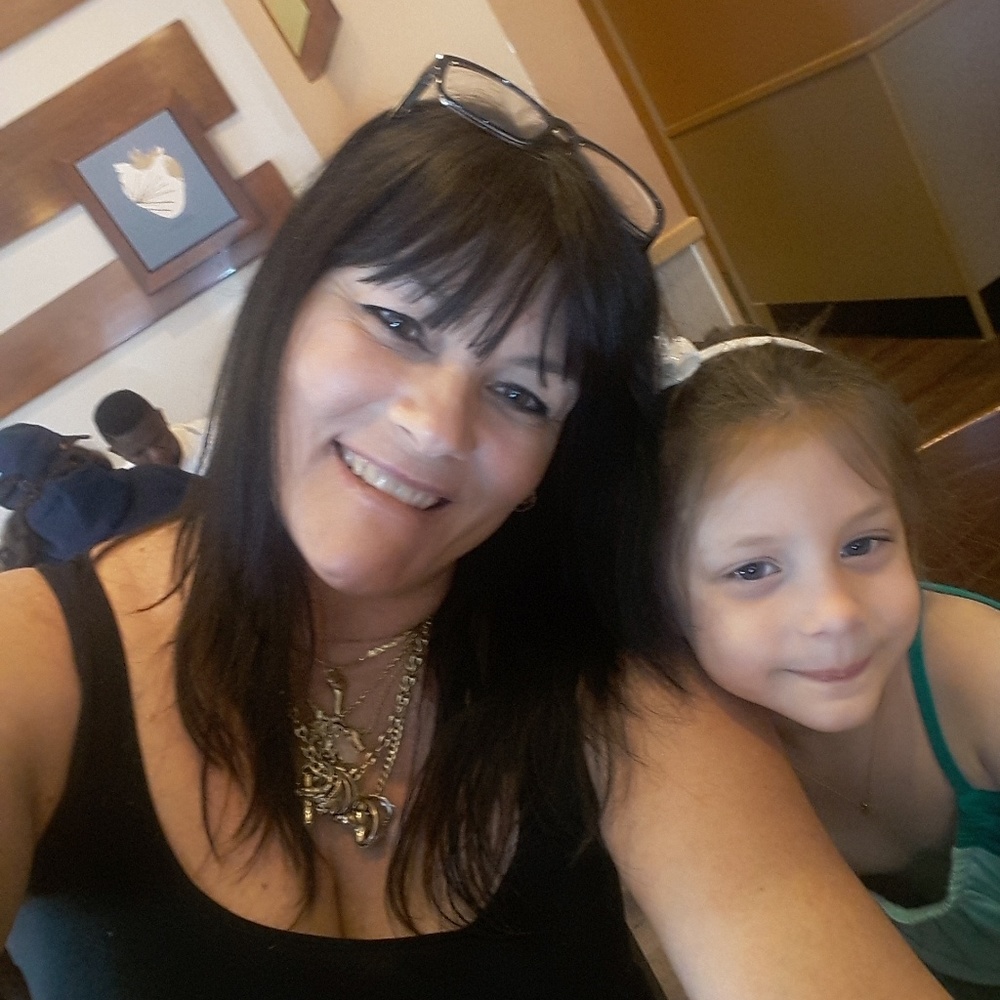 Meet your Posher, Maryann and her family.